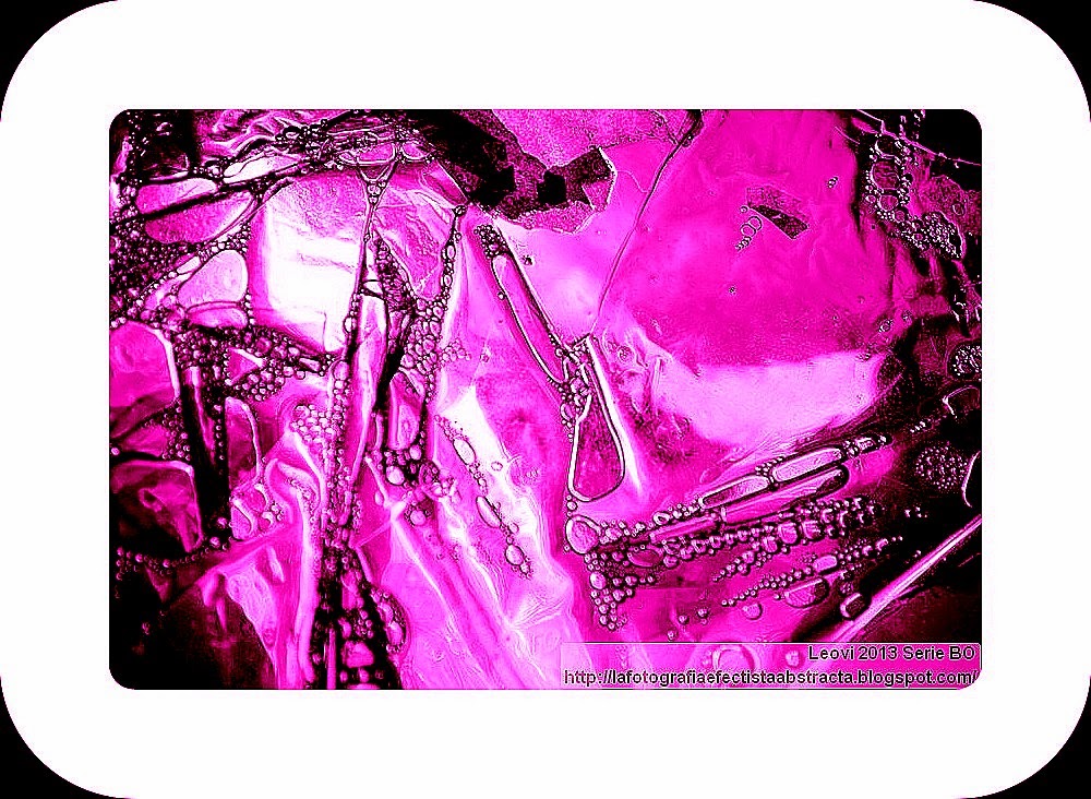 Foto Abstracta 3048 El descenso a las profundidades de tu sonrisa - The descent into the depths of your smile Foto Abstracta 3048 El descenso a las profundidades de tu sonrisa - The descent into the depths of your smile