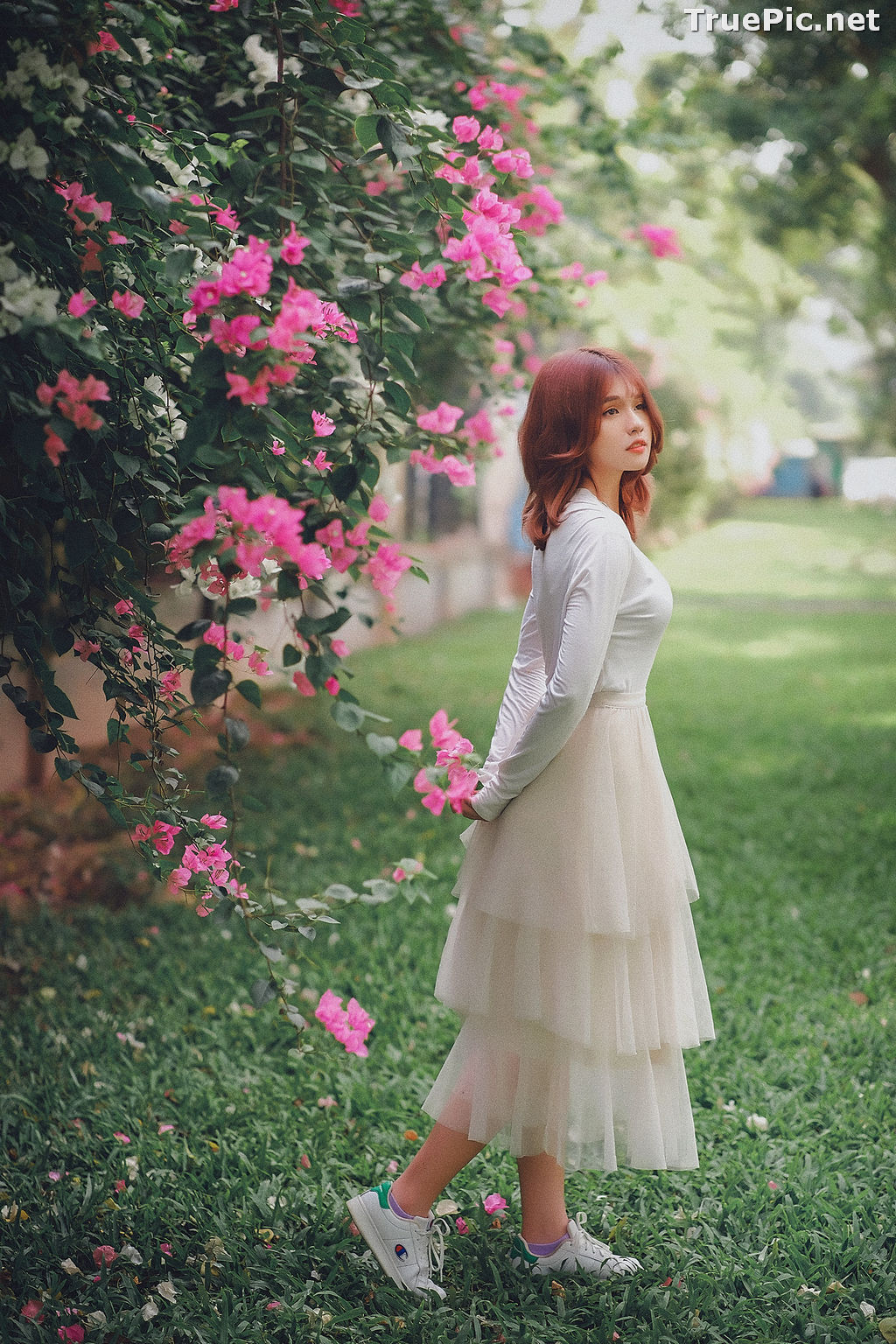 Image Vietnamese Beautiful Model - Bougainvillea Flowering Season - TruePic.net - Picture-13