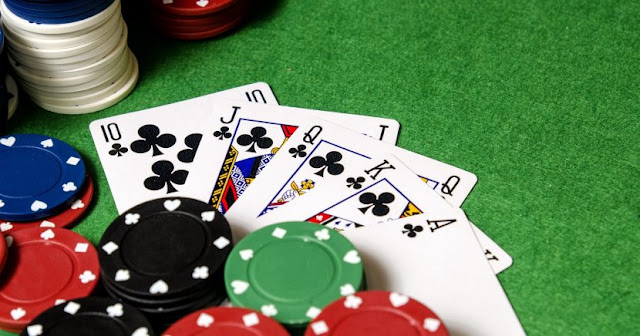 Keuntungan Dalam Bermain Judi Di Situs Poker Online