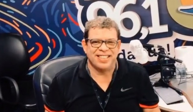 Morre Rubinho Jonnes vítima da covid-19 O locutor Rubinho Jonnes, de 57 anos, morreu na manhã deste sábado (12) por complicações causadas pela Covid-19.