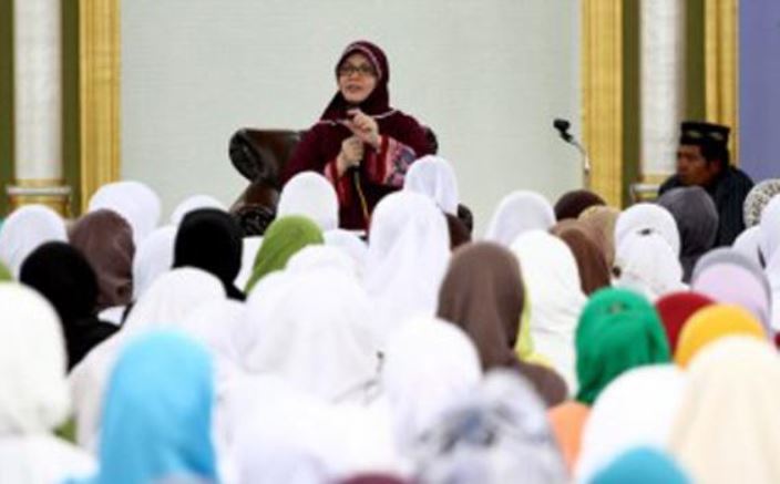 10 Contoh Ceramah Singkat Tentang Berbagai Tema Lengkap Diknaspedia