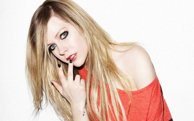 Avril Lavigne Hd Wallpapers