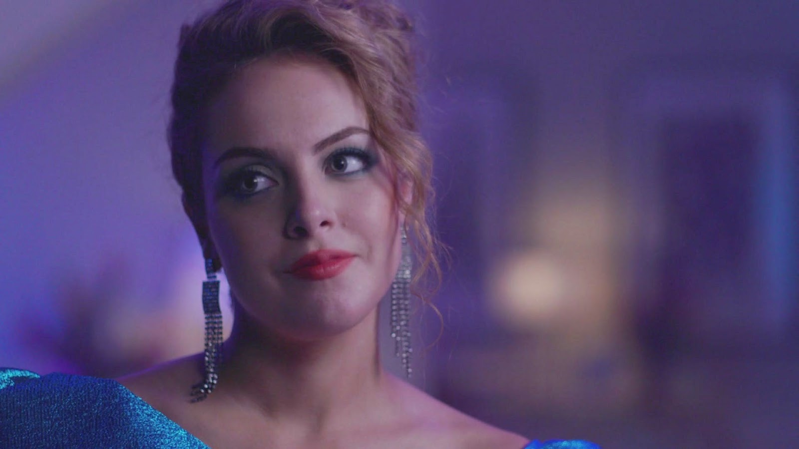 Films Et Séries Tv Avec Elizabeth Gillies Movie and TV Cast Screencaps: Elizabeth Gillies as Fallon Carrington