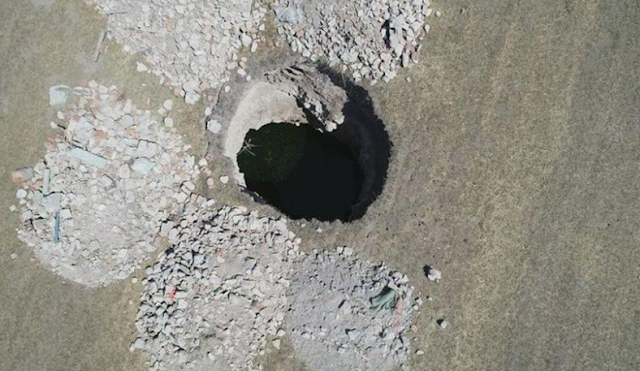 Φοβίζει «μαύρη τρύπα» 17 μέτρων που εμφανίστηκε στο Εσκίσεχιρ