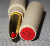 Review Olcay Gulsen Beauty lipstick