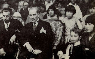 Atatürk 1929 tarihili 23 Nisan Kutlamalarında, Ankara