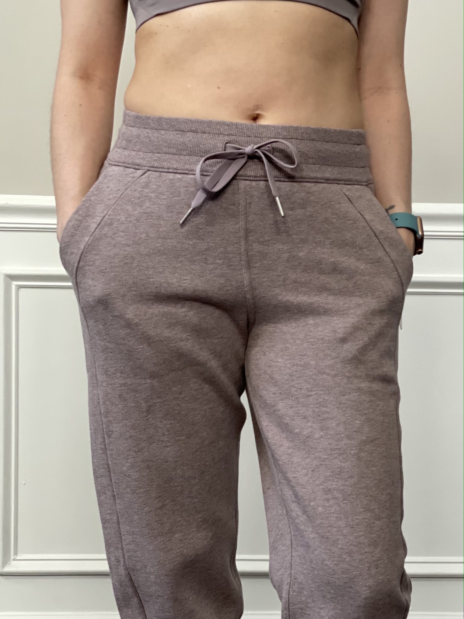 超美品の ⭐︎新品⭐︎ Scuba High-Rise Jogger Asia Fit XS