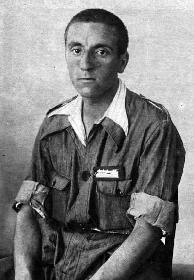 Vicente Muñoz, el miliciano que salió con vida después de su fusilamiento Vicente Muñoz, el miliciano que salió con vida después de su fusilamiento