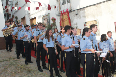 Asociación Musical de Olvera tocando en en Corpus 2019