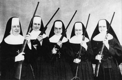 Monjas%2Bfascistas.jpg