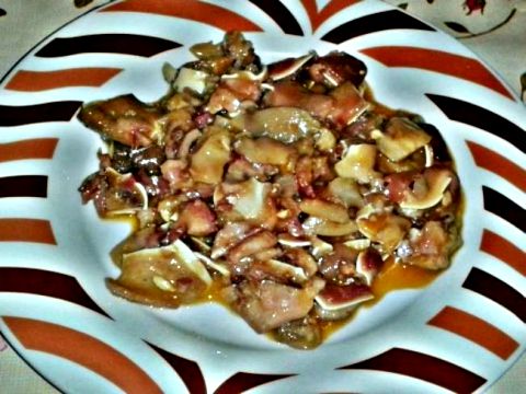 Manitas de Cerdo con Oreja