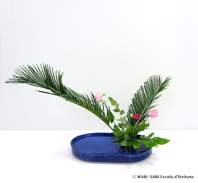 Ikebana-moribana-freestyle-escola-wabisabi-flors