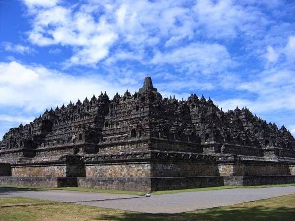 Borobudur Temple, Wonder of the World from the 9th Century