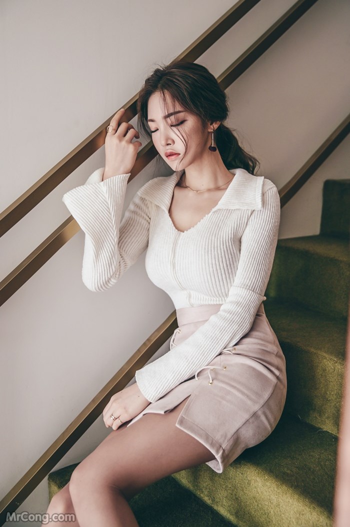 Beautiful Park Jung Yoon in the January 2017 fashion photo shoot (695 photos) photo 13-6