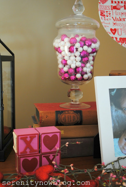 Serenity Now: My Valentine's Day Decorations (Fake Mantel)
