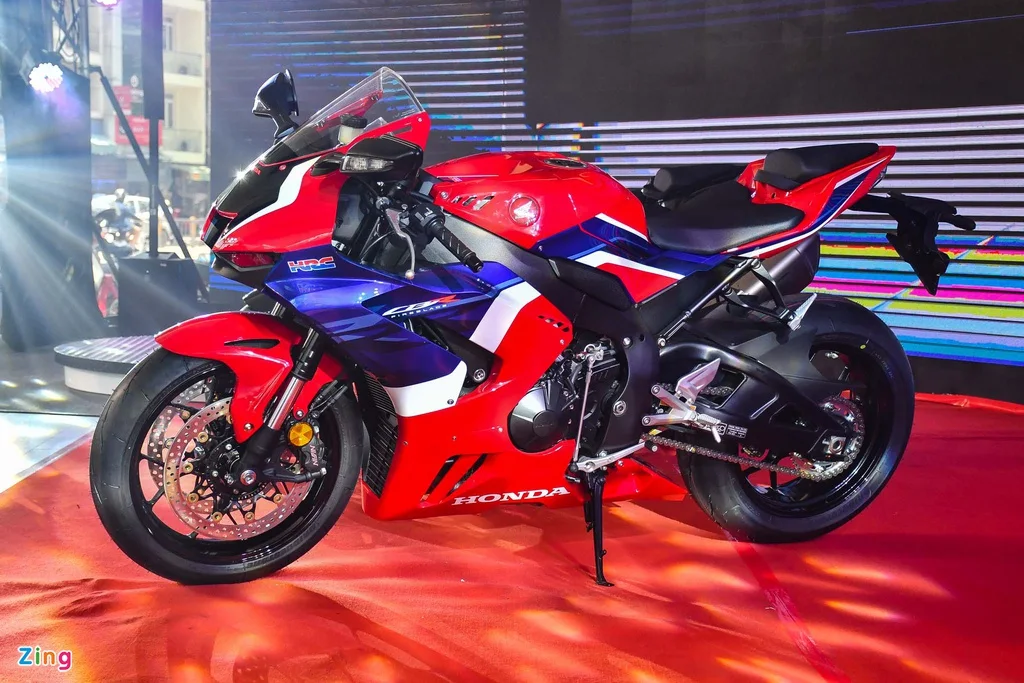 Chi tiết Honda CBR1000RR-R 2020 giá từ 949 triệu tại Việt Nam