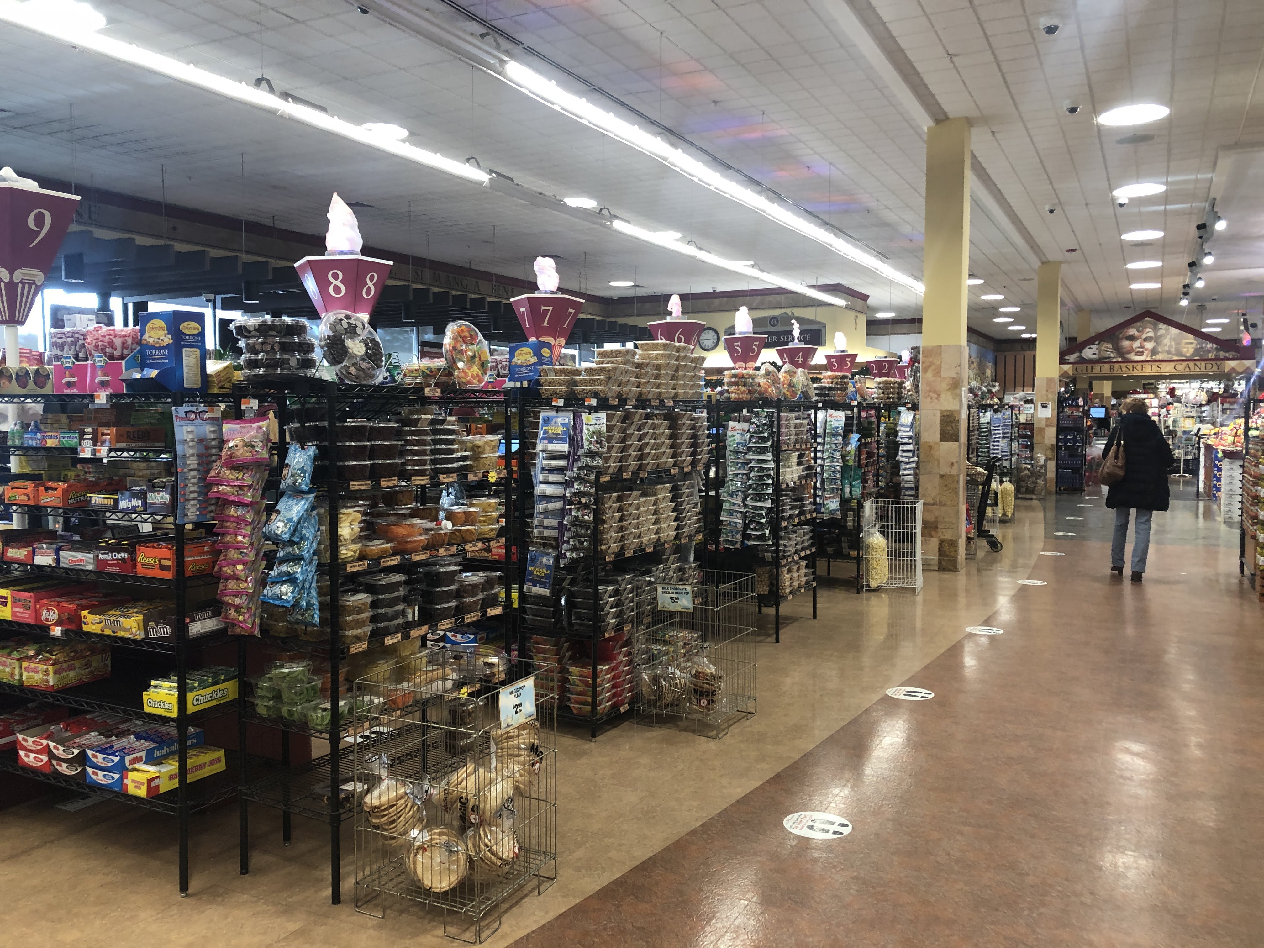 TOUR Uncle Giuseppe's Marketplace Ramsey, NJ