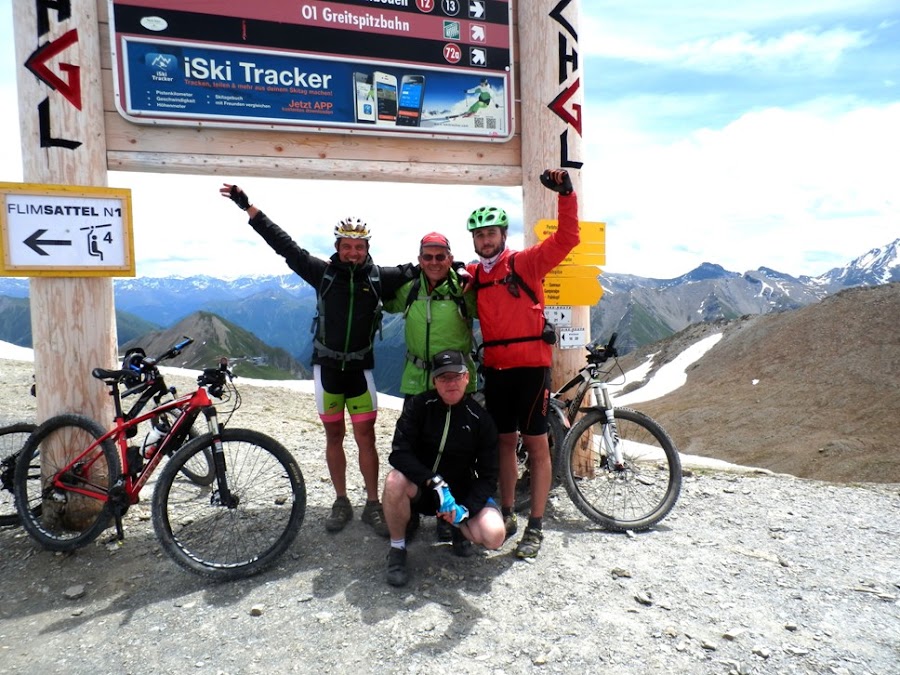 paso-Idjoch-el-punto-más-alto-de-la-Transalpes-btt-austria-isch