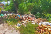 Sampah Lama Diangkut Dikeluhkan Warga 