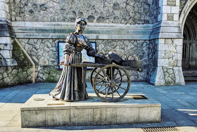 Free things to do in Dublin: Molly Malone Statue