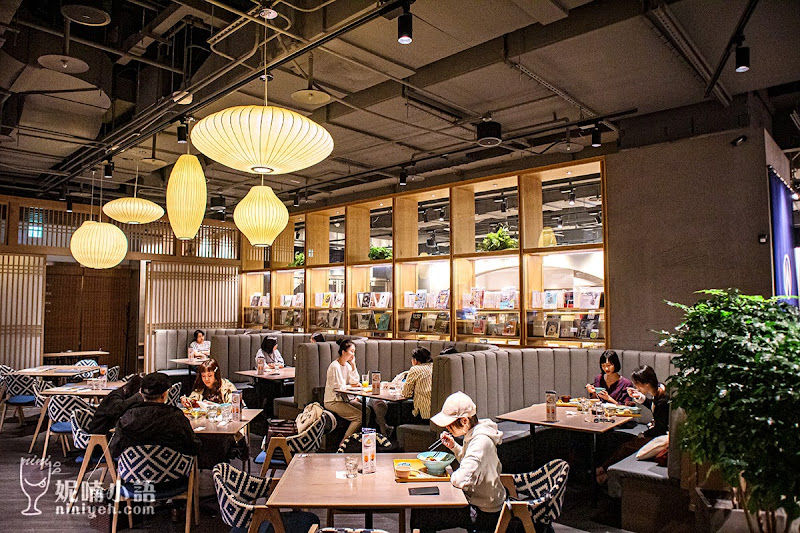 【台北南港美食】WIRED CHAYA茶屋。全球最美書店日式餐廳 【台北南港美食】WIRED CHAYA茶屋。全球最美書店日式餐廳