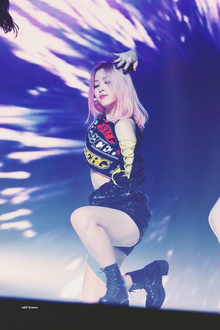 취향저격하던 날의 있지 ITZY 류진 분위기 모음.jpgif | 인스티즈