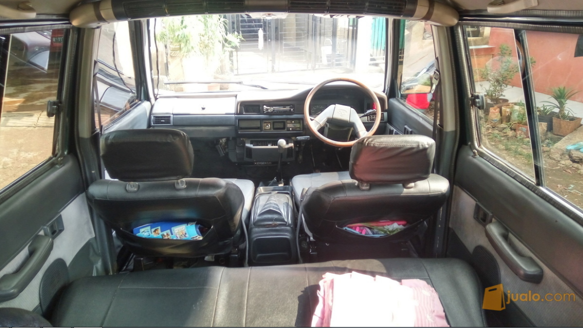 REVIEW SPESIFIKASI KELEBIHAN DAN KEKURANGAN KIJANG GRAND