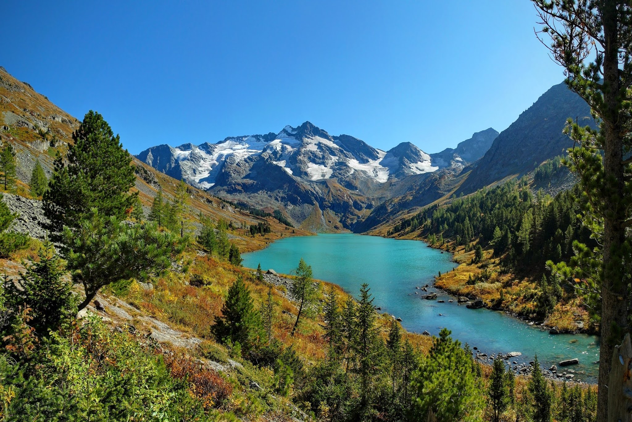 республика алтай. горный алтай мультинские озера. нижнее мультинское озеро алтай. нижнее мультинское озеро алтай. горно алтайск мультинские озера.