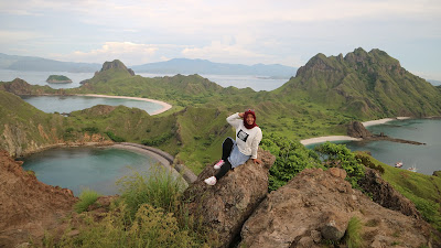 Cara Menghasilkan Uang dari Hobi Jalan-Jalan