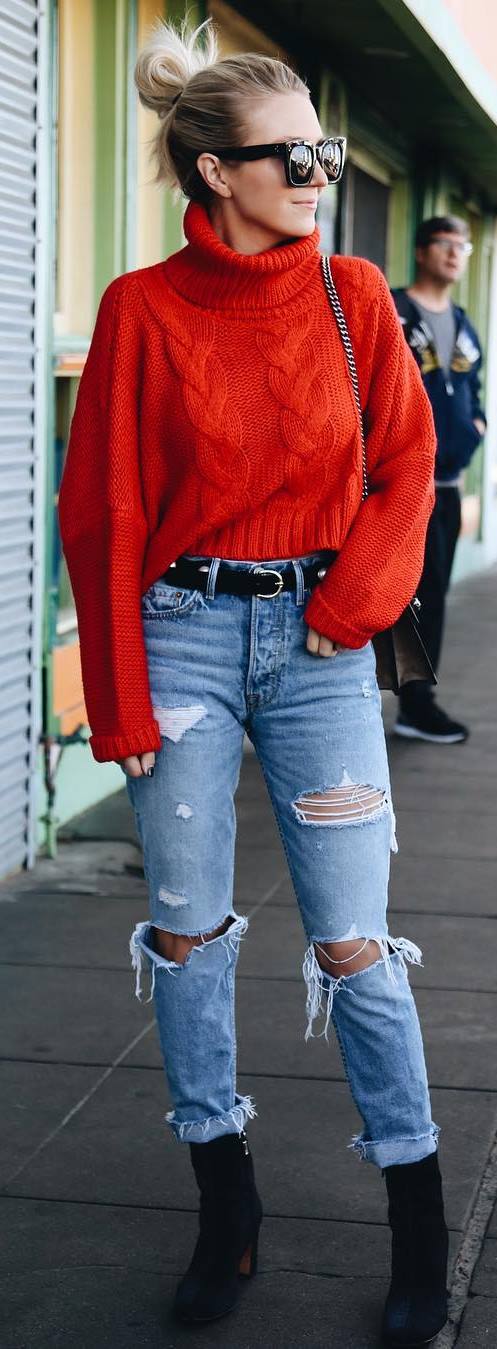 winter outfit of the day / red knit sweater + bag + boots + ripped jeans