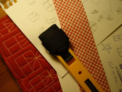 Yipee! A couple of Friday Finishes! Christmas bag