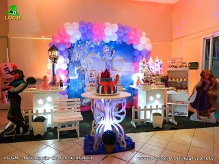 Decoração de aniversário Os Enrolados - Rapunzel - Festa infantil - Barra - RJ
