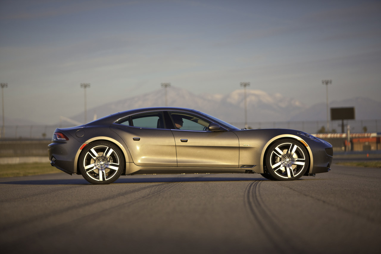 Авто fisker karma