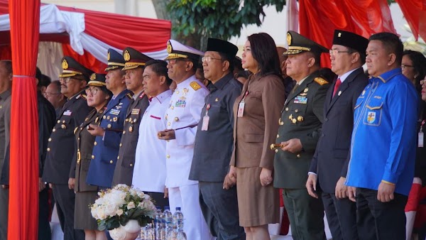 Danlantamal VIII Upacara Bersama FKPD Provinsi Sulut Danlantamal VIII Upacara Bersama FKPD Provinsi Sulut