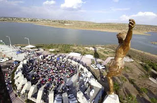 Oraciones Milagrosas: El Cristo Roto