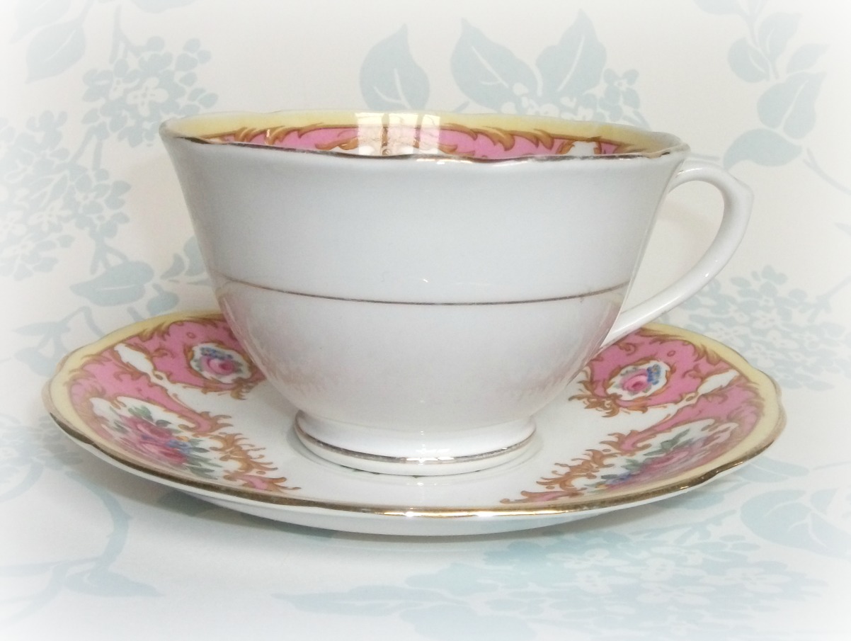 Madison Makes... I Love Tea Cups!