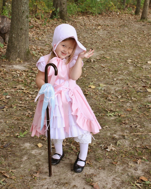 Sweet Pea and Pumkins: Little Bo Peep and Her Little Sheep