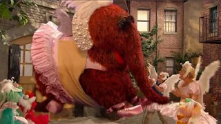 Snuffy, Zoe, Alan, Elmo, Rosita, Gina, Sesame Street Episode 4321 Lifting Snuffy season 43