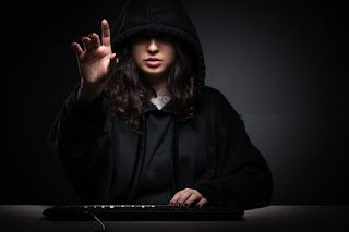 World's Top 10 Female Hacker