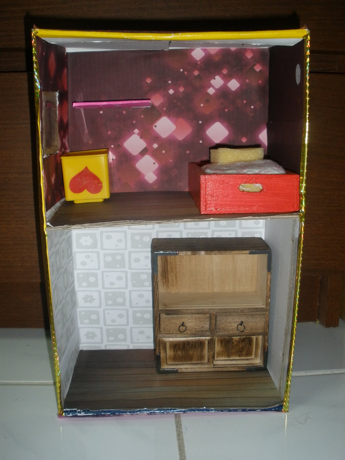 Our Crafty World Maryam's Shoebox House