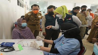 Capaian Sentra Vaksinasi BPBD Jabar di Kabupaten Bekasi Lampaui Target