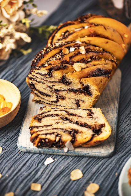 INTERNATIONAL:  Bread of the Week 88: Polish Vegan Pesto Babka...