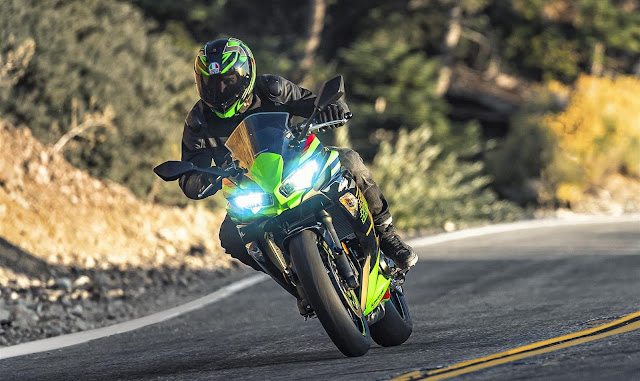 Kawasaki Ninja 650 2020 Kawasaki Ninja 650 2020 lampu led nyala