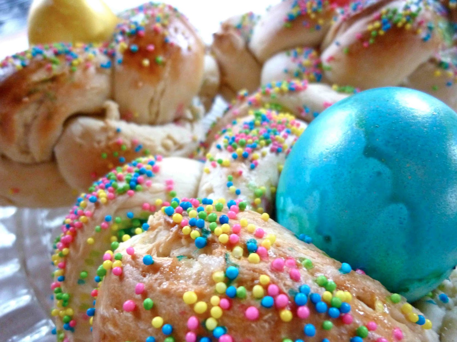 An Osterkranz (Easter Bread) for 12 Loaves – Diary of a Mad Hausfrau