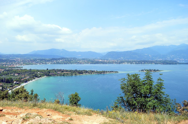 rocca di manerba sentieri