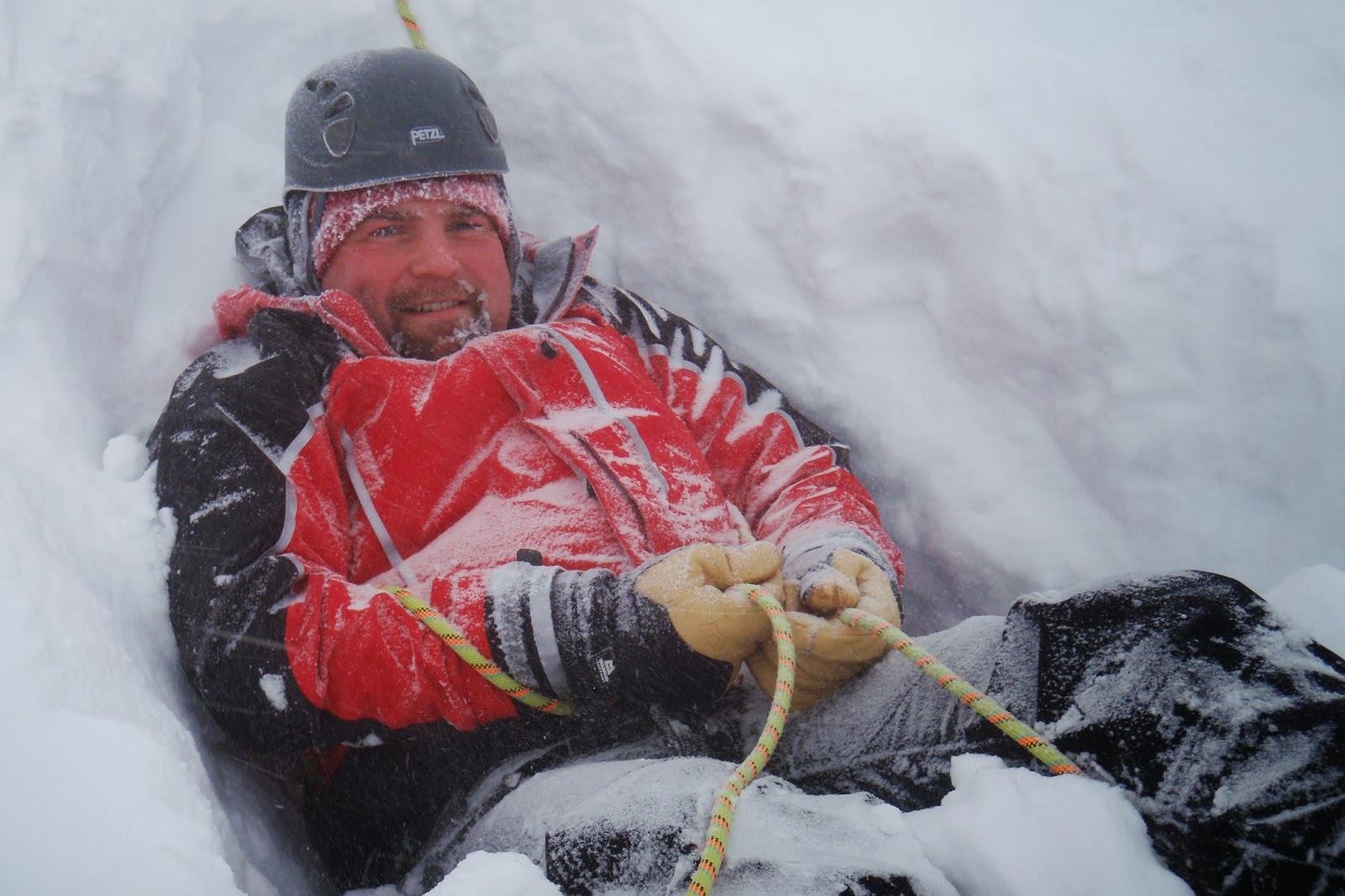 MountainZ Scottish Winter Mountaineering & Climbing courses