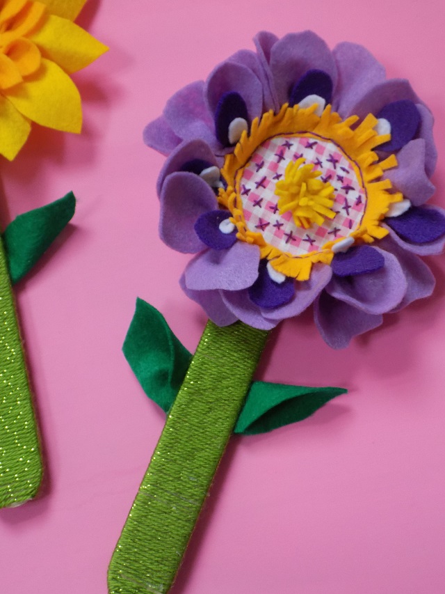 One Savvy Mom ™ | NYC Area Mom Blog: Mini Embroidery Hoop Flowers ...