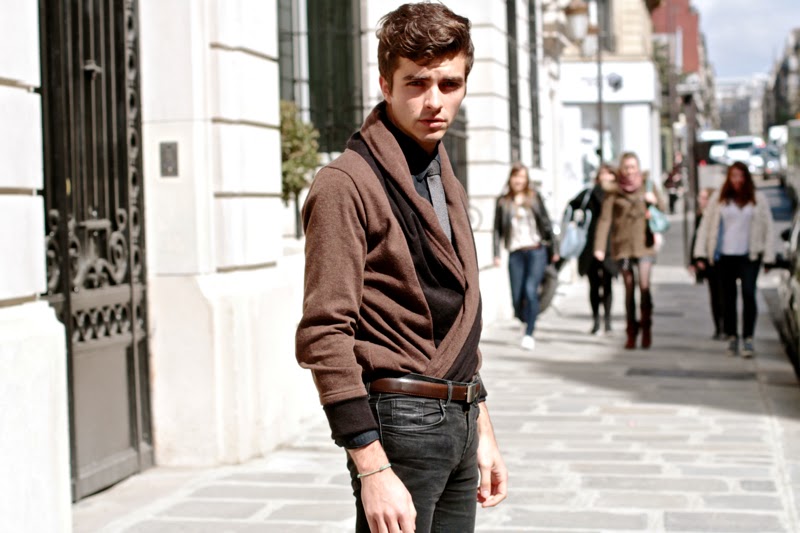 BLOG MODE HOMME PREPPY DANDY CONSEIL STYLE PARIS ELEGANCE TENDANCE JEUNE Speckled tie brown cardigan BLOG MODE HOMME MENSFASHION