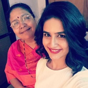 Vaidehi Parshurami Family Husband Son Daughter Father Mother Marriage Photos Biography Profile She is single and not dating anyone. vaidehi parshurami family husband son