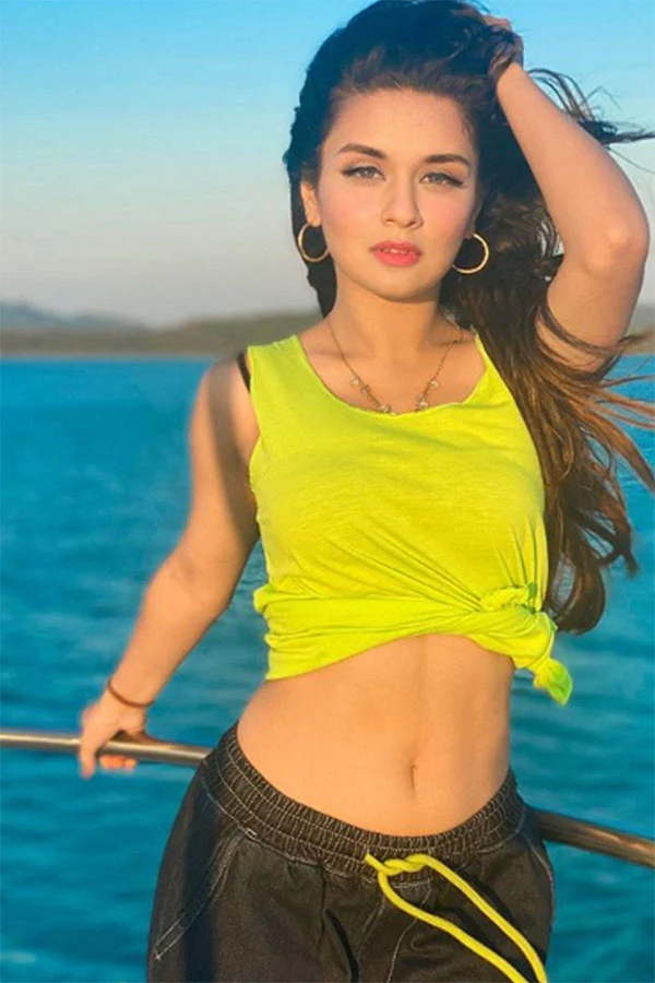  avneet kaur